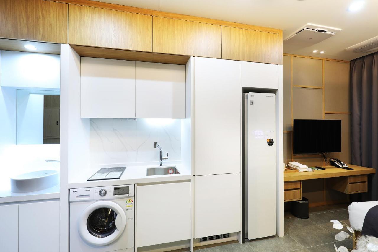 Hotel The Classic Myeongdong 4*